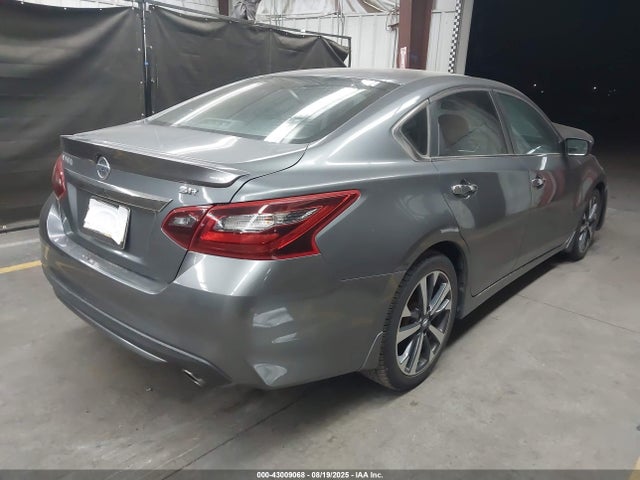 1N4AL3AP4HN308902 Nissan 2017