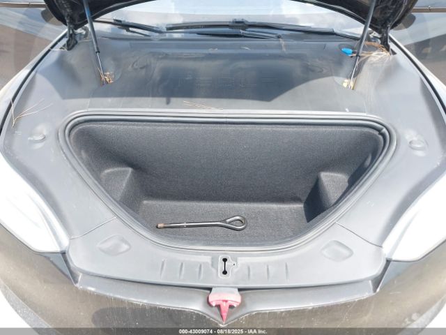 2019 TESLA MODEL S 5YJSA1E25KF311319 Photo 9