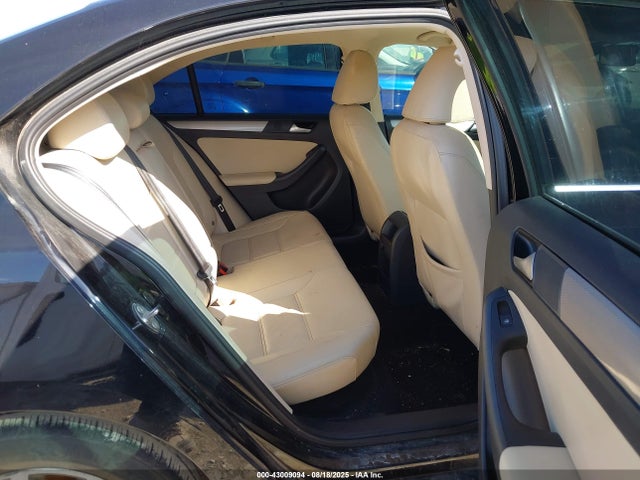 Volkswagen 1.4 tsi 2017 3VWDB7AJ6HM397649 Image 8