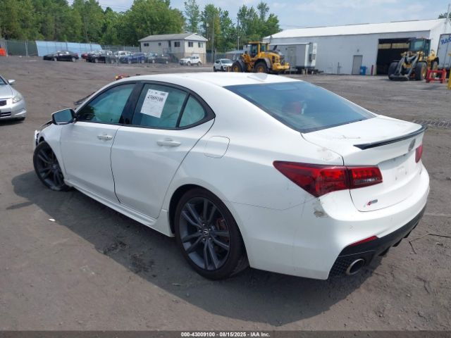 2018 ACURA TLX 19UUB3F69JA000908 Photo 2