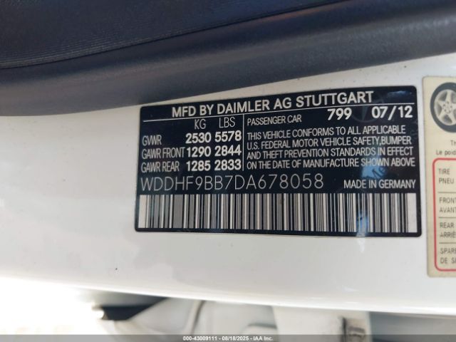 2013 MERCEDES-BENZ E 550 WDDHF9BB7DA678058 Photo 8