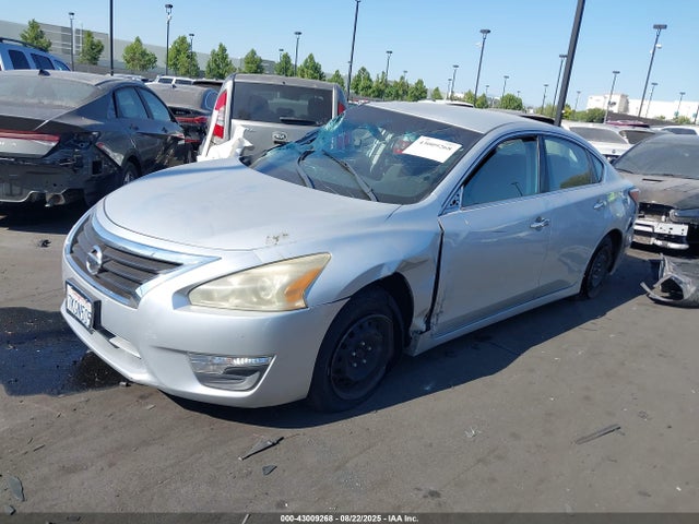 2015 Nissan Altima 2.5 S მანქანა იყიდება აუქციონზე, vin: 1N4AL3AP6FC146957, აუქციონის ნომერი: 43009268
