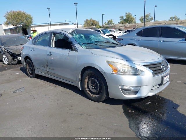 2015 Nissan Altima 2.5 S მანქანა იყიდება აუქციონზე, vin: 1N4AL3AP6FC146957, აუქციონის ნომერი: 43009268