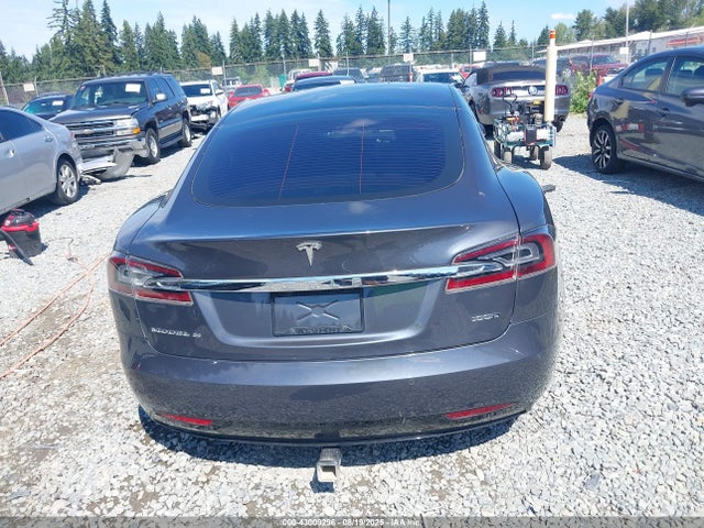 5YJSA1E2XHF198900 Tesla MODEL S