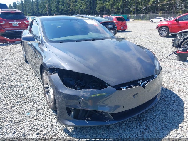 5YJSA1E2XHF198900 Tesla MODEL S