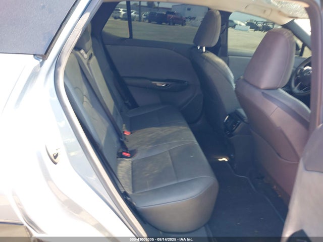 JTJAAAAB3PA000261 Lexus Rz