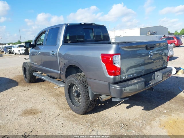Nissan 2018 2018 1N6AA1E60JN538977 Image 3