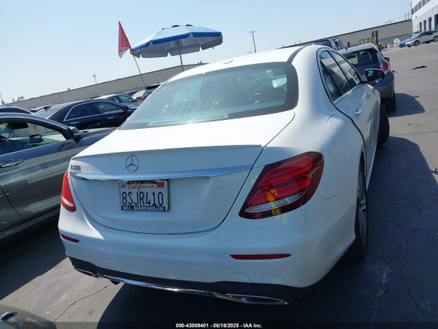 W1KZF8DB5LA821339 Mercedes-Benz m264