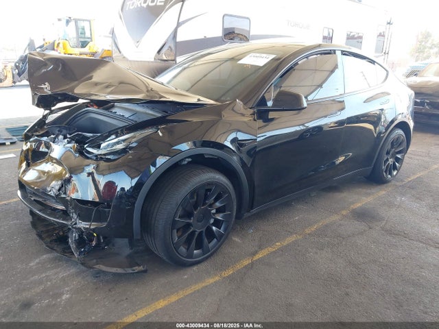 2022 TESLA MODEL Y 7SAYGDEE9NF328880 Photo 1