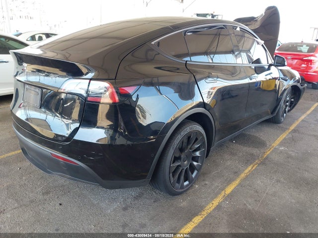 2022 TESLA MODEL Y 7SAYGDEE9NF328880 Photo 3