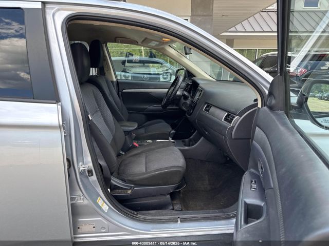 2014 MITSUBISHI OUTLANDER JA4AZ3A38EZ008655 Photo 4