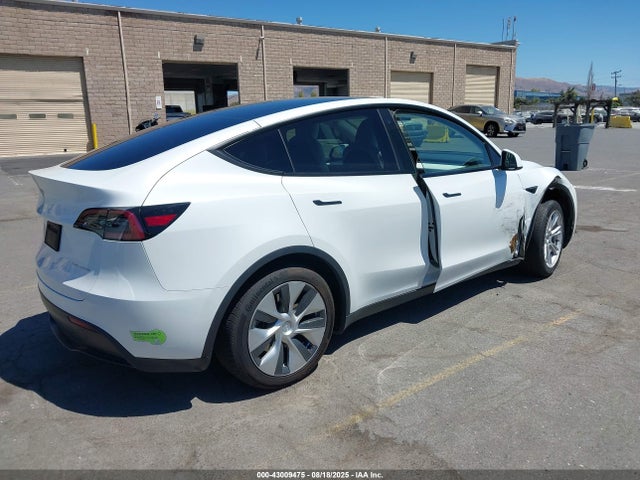 7SAYGDEE3PF622553 Tesla Model Y