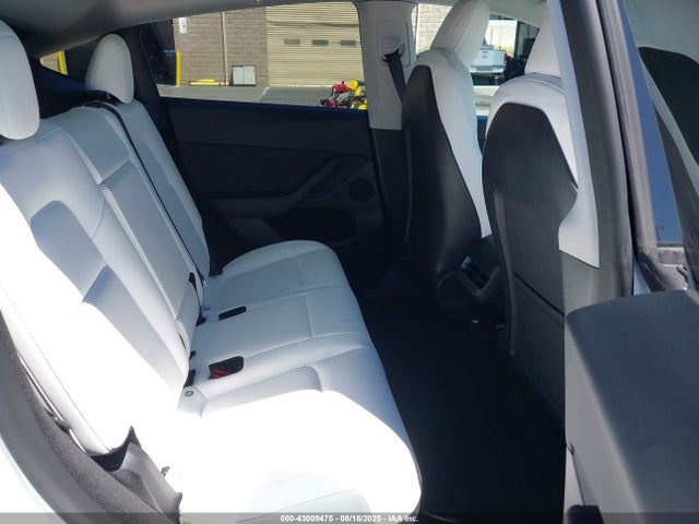 7SAYGDEE3PF622553 Tesla Model Y