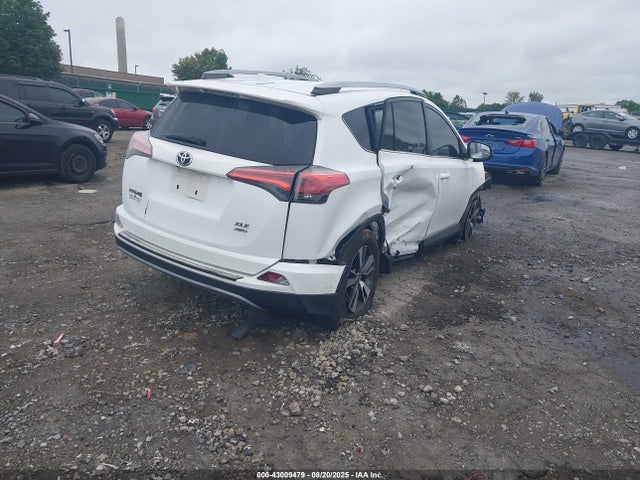 Toyota 2ar-fe 2018 2T3RFREV0JW850593 Image 4