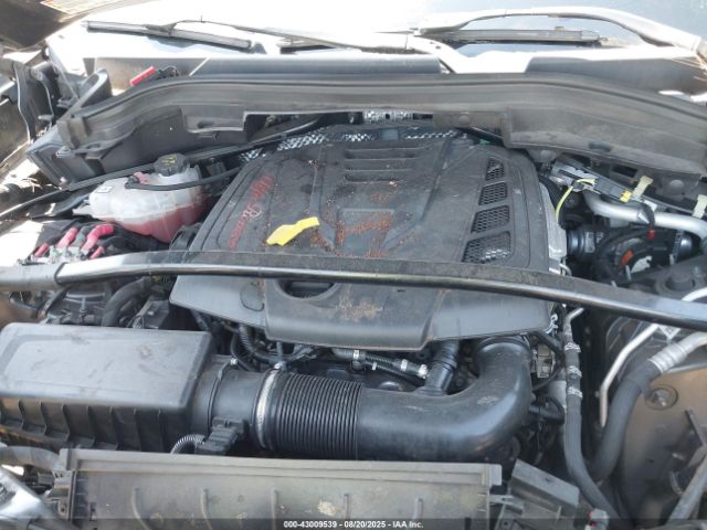 2018 ALFA ROMEO STELVIO ZASFAKPN8J7B90960 Photo 9