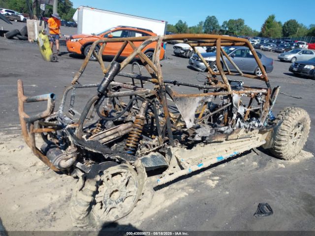 2019 POLARIS RZR 3NSVFE996KH483729 Photo 3