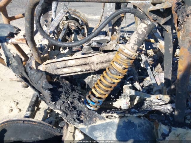 2019 POLARIS RZR 3NSVFE996KH483729 Photo 7