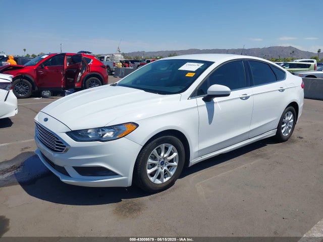 3FA6P0G76HR368287 Ford 2017