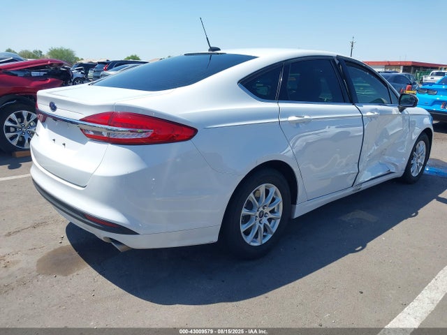 3FA6P0G76HR368287 Ford 2017
