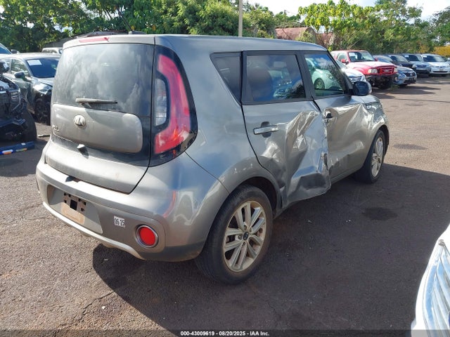 KIA g 2018 KNDJP3A57J7526422 Image 4
