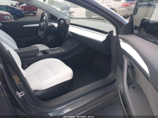 2022 TESLA MODEL 3 5YJ3E1EA0NF330316 Photo 4