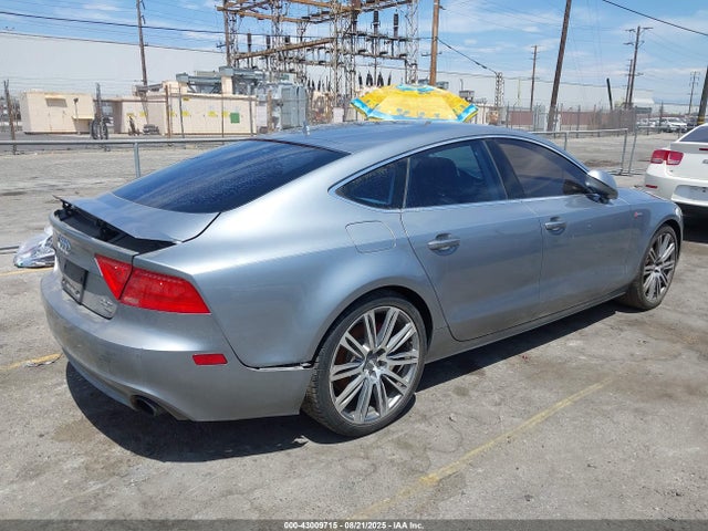 2012 AUDI A7 WAUYGAFC1CN050271 Photo 3