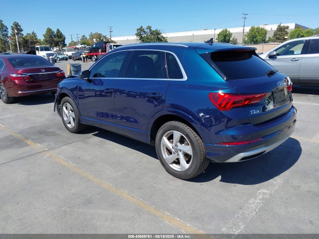 WA1AECF3XL1119756 Audi Q3