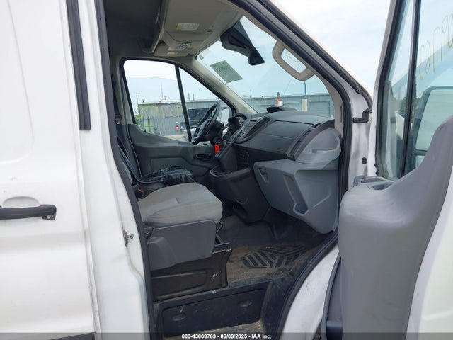 Ford 2016 2016 1FTYR2CM3GKA49212 Image 5
