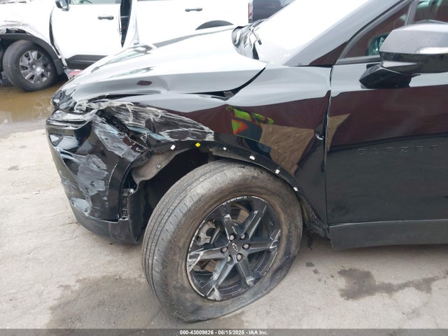 3GNKBJRS6RS121822 Chevrolet lgx