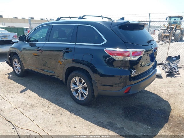 5TDJKRFH8FS221447 Toyota 2gr-fe