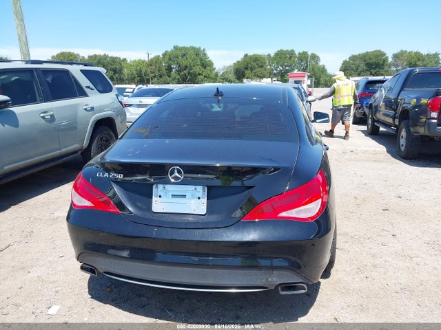 WDDSJ4EB9EN040567 Mercedes-Benz 2014