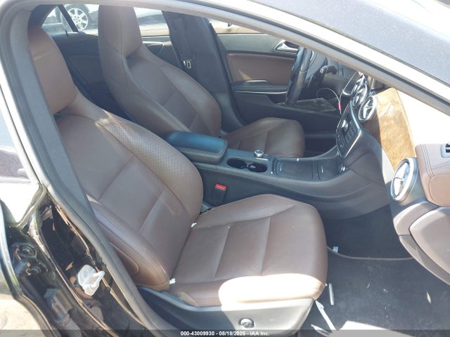 WDDSJ4EB9EN040567 Mercedes-Benz 2014