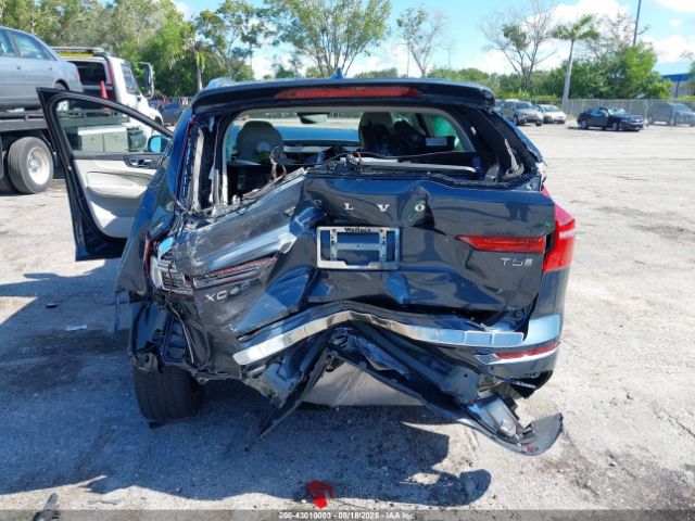 2020 VOLVO XC60 YV4102DL7L1491487 Photo 5