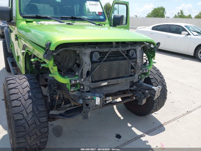 1C4HJXDN6JW264000 Jeep Wrangler