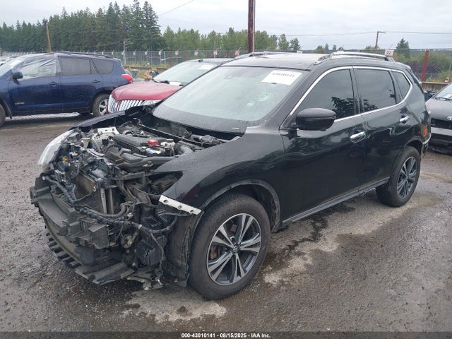 Nissan 2017 2017 5N1AT2MV0HC772288 Image 2