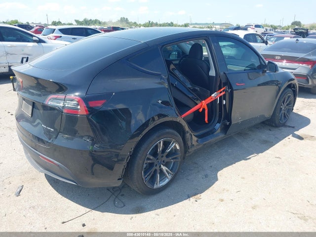 2023 TESLA MODEL Y 7SAYGDEEXPA087718 Photo 3