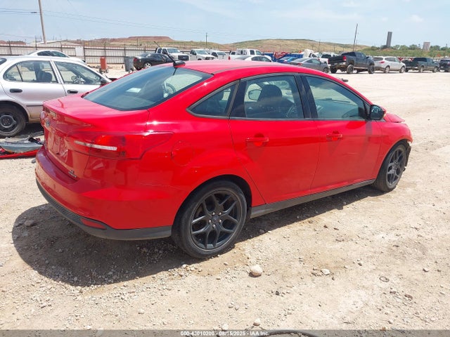 Ford 2016 2016 1FADP3F21GL267573 Image 4
