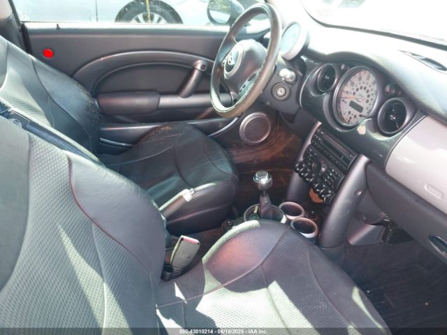 2003 MINI COOPER WMWRC33493TC47888 Photo 4