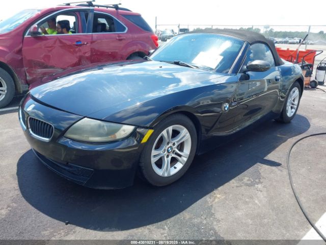 2006 BMW Z4 4USBU33576LW66697 Photo 1