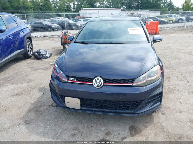3VW547AU9JM261871 Volkswagen Golf GTI