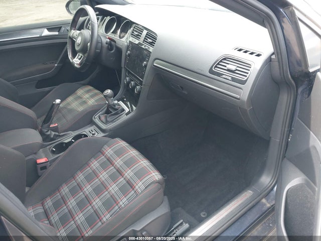 3VW547AU9JM261871 Volkswagen Golf GTI