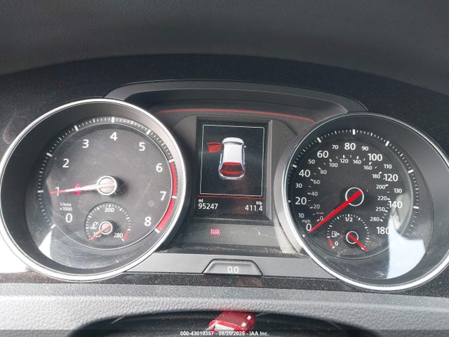 3VW547AU9JM261871 Volkswagen Golf GTI