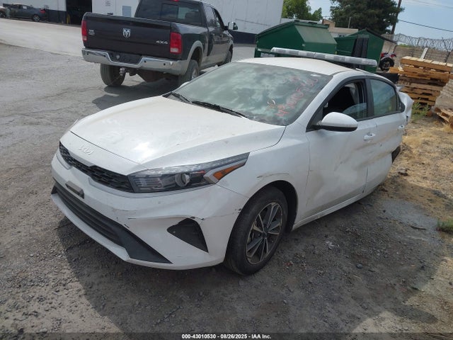 KIA mpi nu 2024 3KPF24AD4RE716532 Image 2