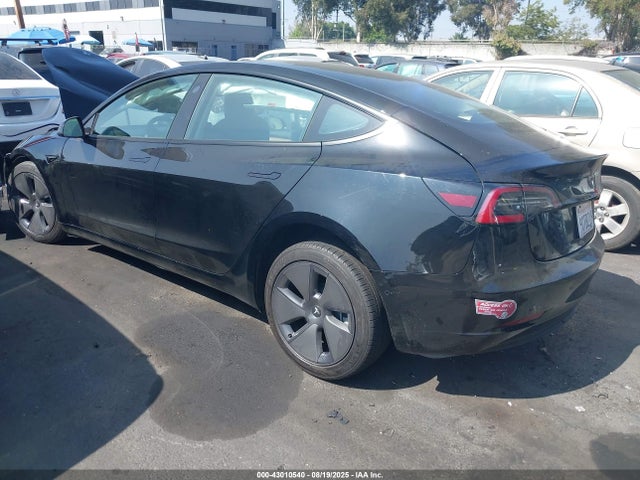 2022 TESLA MODEL 3 5YJ3E1EA3NF332335 Photo 2