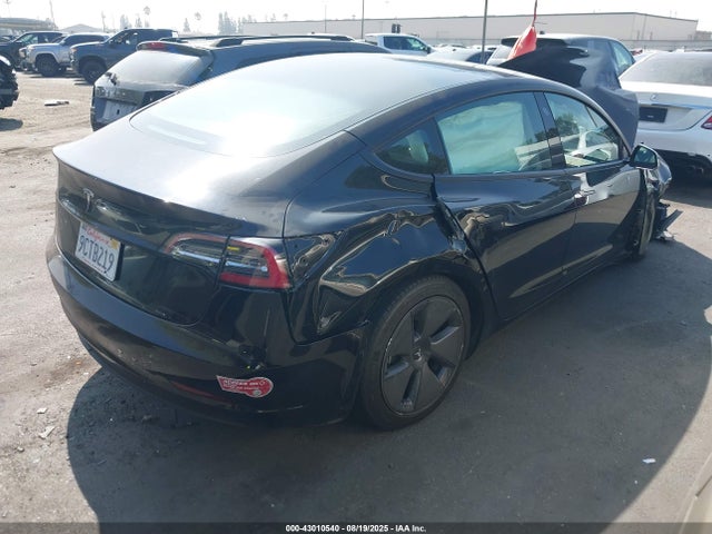 2022 TESLA MODEL 3 5YJ3E1EA3NF332335 Photo 3