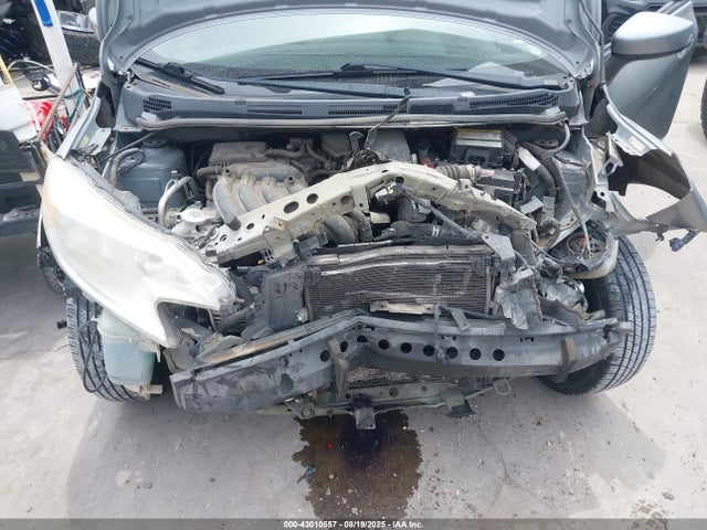 2015 Nissan Versa Note S (sr)/s Plus/sl/sr/sv მანქანა იყიდება აუქციონზე, vin: 3N1CE2CP4FL379053, აუქციონის ნომერი: 43010557