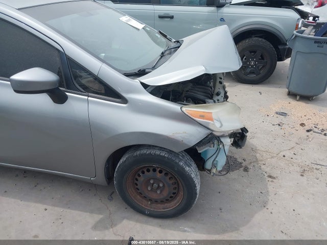 2015 Nissan Versa Note S (sr)/s Plus/sl/sr/sv მანქანა იყიდება აუქციონზე, vin: 3N1CE2CP4FL379053, აუქციონის ნომერი: 43010557