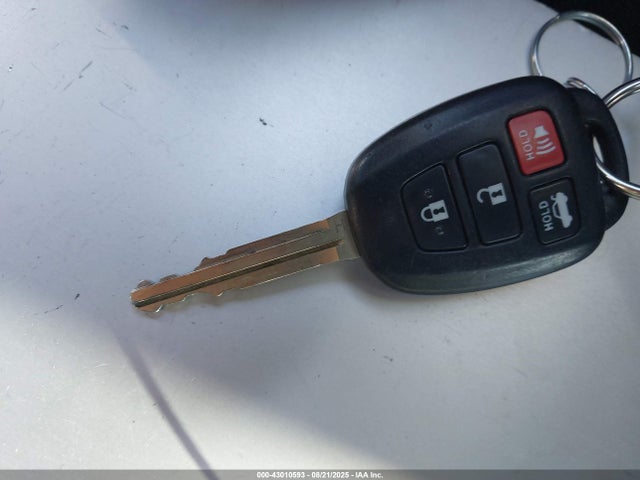 5YFBURHE9GP492495 Toyota 2zr-fe