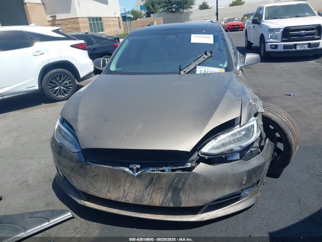 Tesla 3 phase a/c induction (dual motor) 2016 5YJSA1E2XGF170982 Image 12