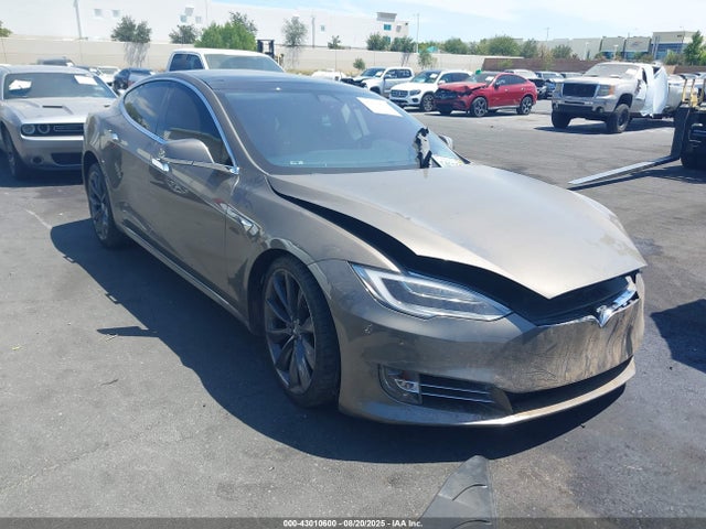 Tesla 3 phase a/c induction (dual motor) 2016 5YJSA1E2XGF170982 Image 13